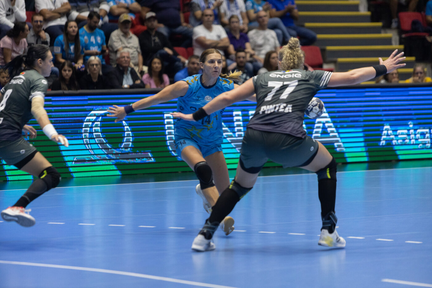 CSM București, egal nebun în Liga Campionilor! Vicecampioana României a evitat înfrângerea cu Bietigheim la ultima fază a meciului din Sala Polivalentă: „Am făcut prea multe greșeli!”