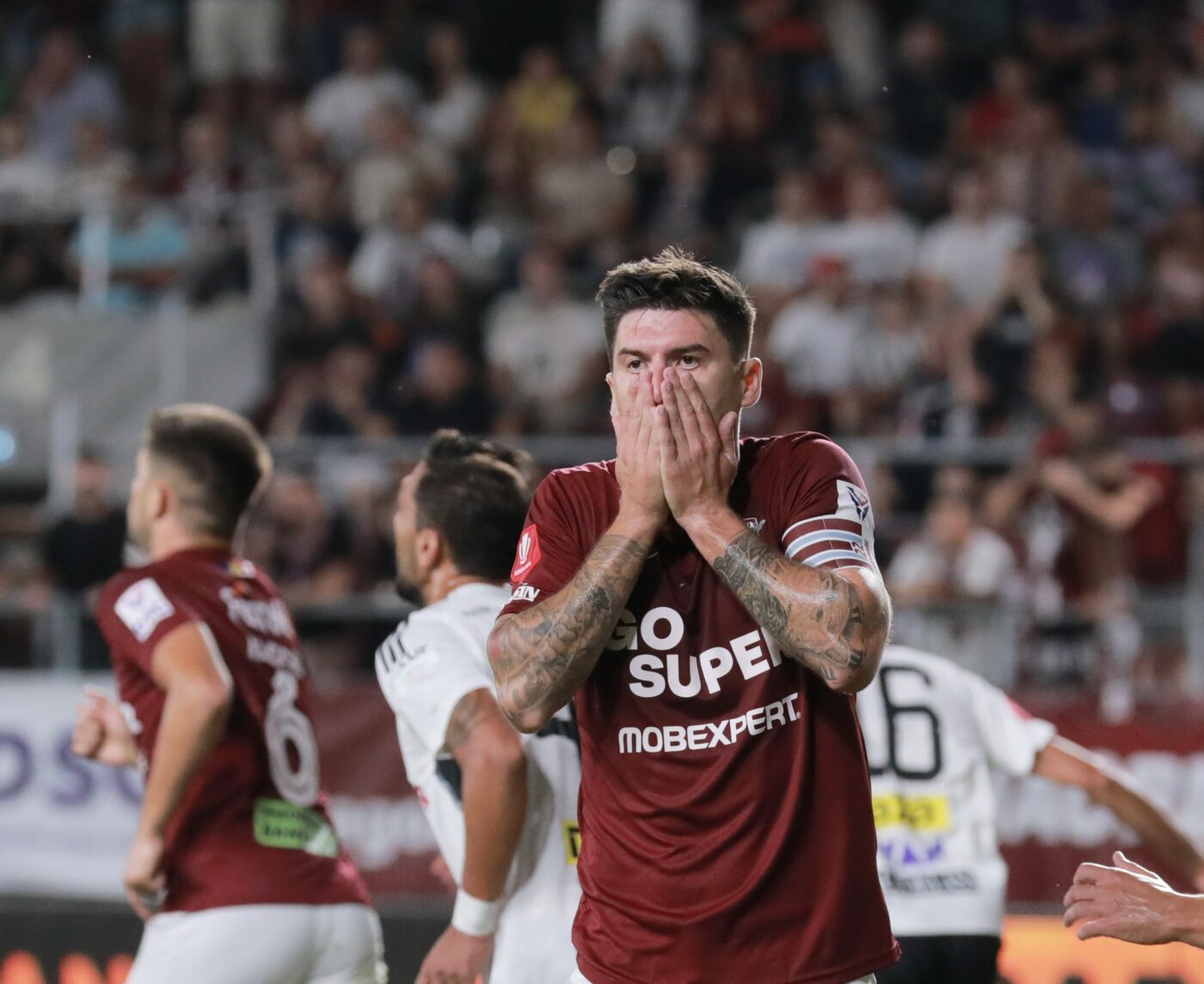 Cutremur în Giulești! Cazul Julio Cesar se poate repeta în curând. „Mai sunt jucători care au hotărâri FIFA, se pot îndrepta și ei împotriva Rapidului!”
