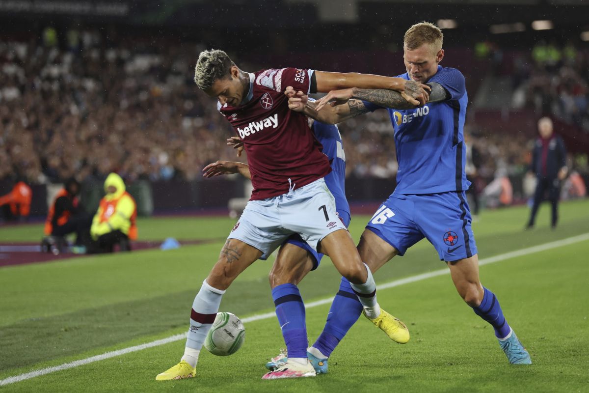Dumitru Dragomir explică de ce nu a fost penalty pentru West Ham în meciul cu FCSB: „Indiferent de părerea altora”