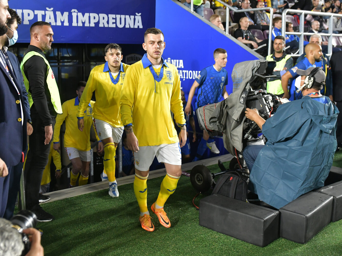 Edi Iordănescu crede în el, dar Alexandru Cicâldău e desființat după ce a fost convocat pentru meciurile din Liga Națiunilor. „De ce să-l cheme la națională? S-a dus acolo ca să facă niște bani!” | VIDEO EXCLUSIV ProSport LIVE