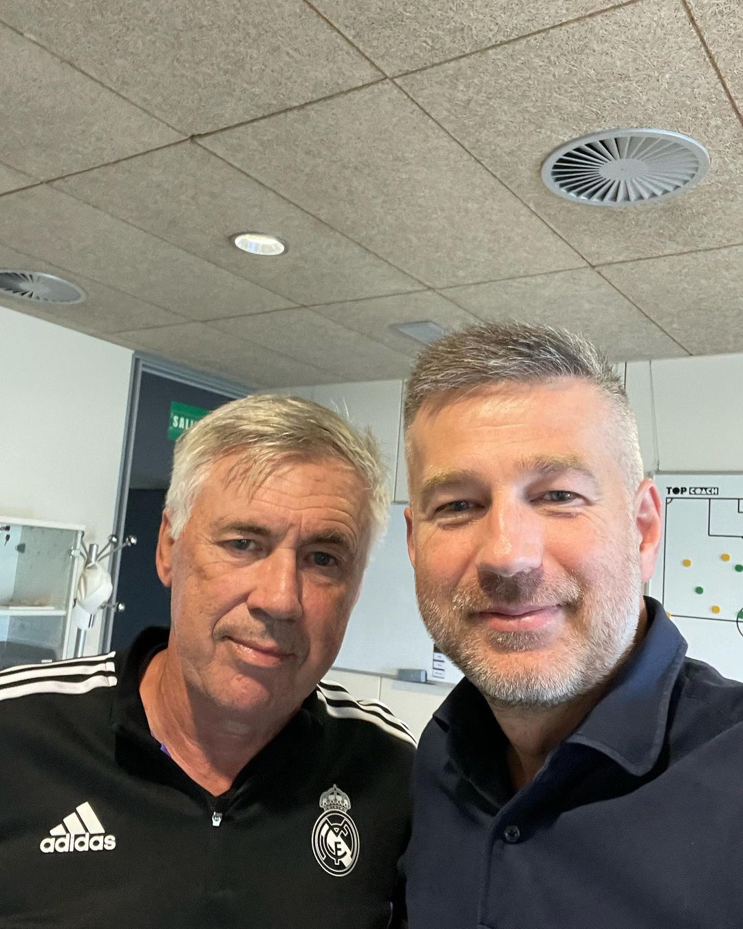 Vizita lui Edi Iordănescu la Real Madrid nu a fost apreciată chiar de toți: „Du-te la Espanyol și întreabă cum s-au salvat la retrogradare că noi la nivelul ăla suntem!”