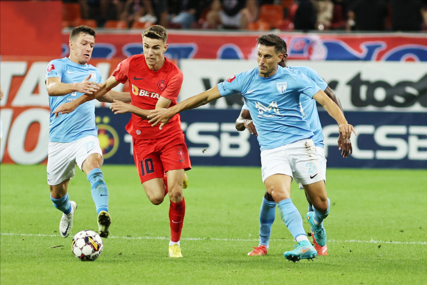 Unde ar trebui să joace Octavian Popescu la FCSB? Omul care îl știe cel mai bine a dat verdictul: „Acolo dă cel mai bun randament!” | EXCLUSIV