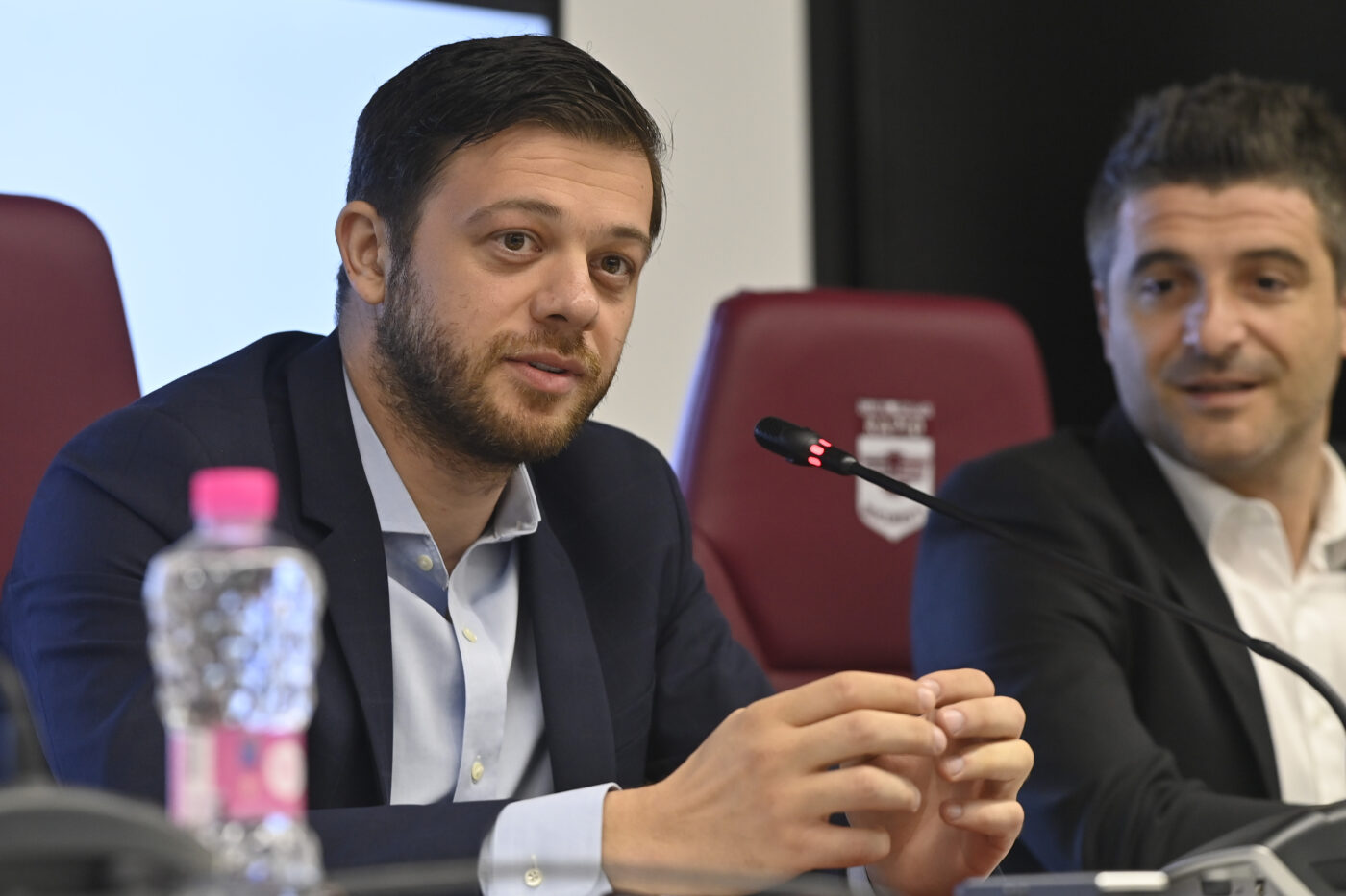 Victor Angelescu a anunțat unde se vor juca meciurile dintre Rapid și FCSB: „Nu e mare diferență pentru noi!”