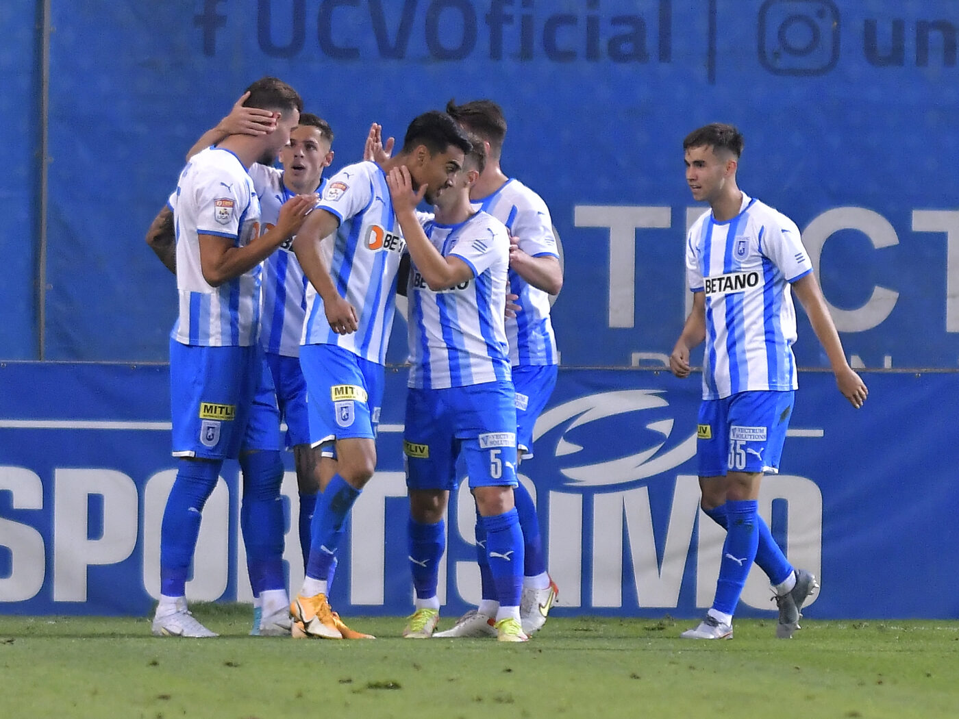 Rapid pregătește o super-lovitură pe piața transferurilor! Giuleștenii vor să aducă un fotbalist de la Universitatea Craiova. „Știu ce fel de jucător e!”