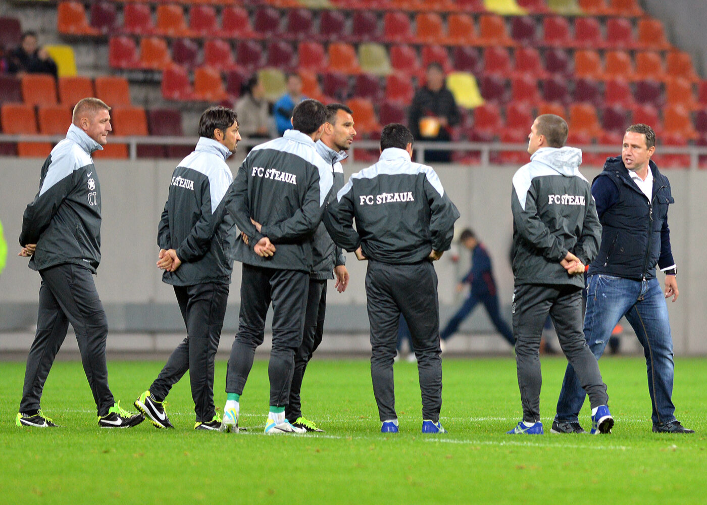“Pe ultimul loc și fără stadion, căutăm antrenor”! Fostul secund al lui Reghecampf, în pole-position pentru înlocuirea lui Adrian Mihalcea pe banca Chindiei