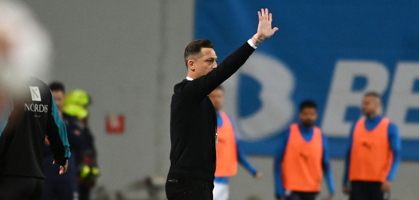 Mirel Rădoi, deranjat de arbitrajul din meciul Universitatea Craiova – FCSB: „Sper să nu fiu suspendat!”