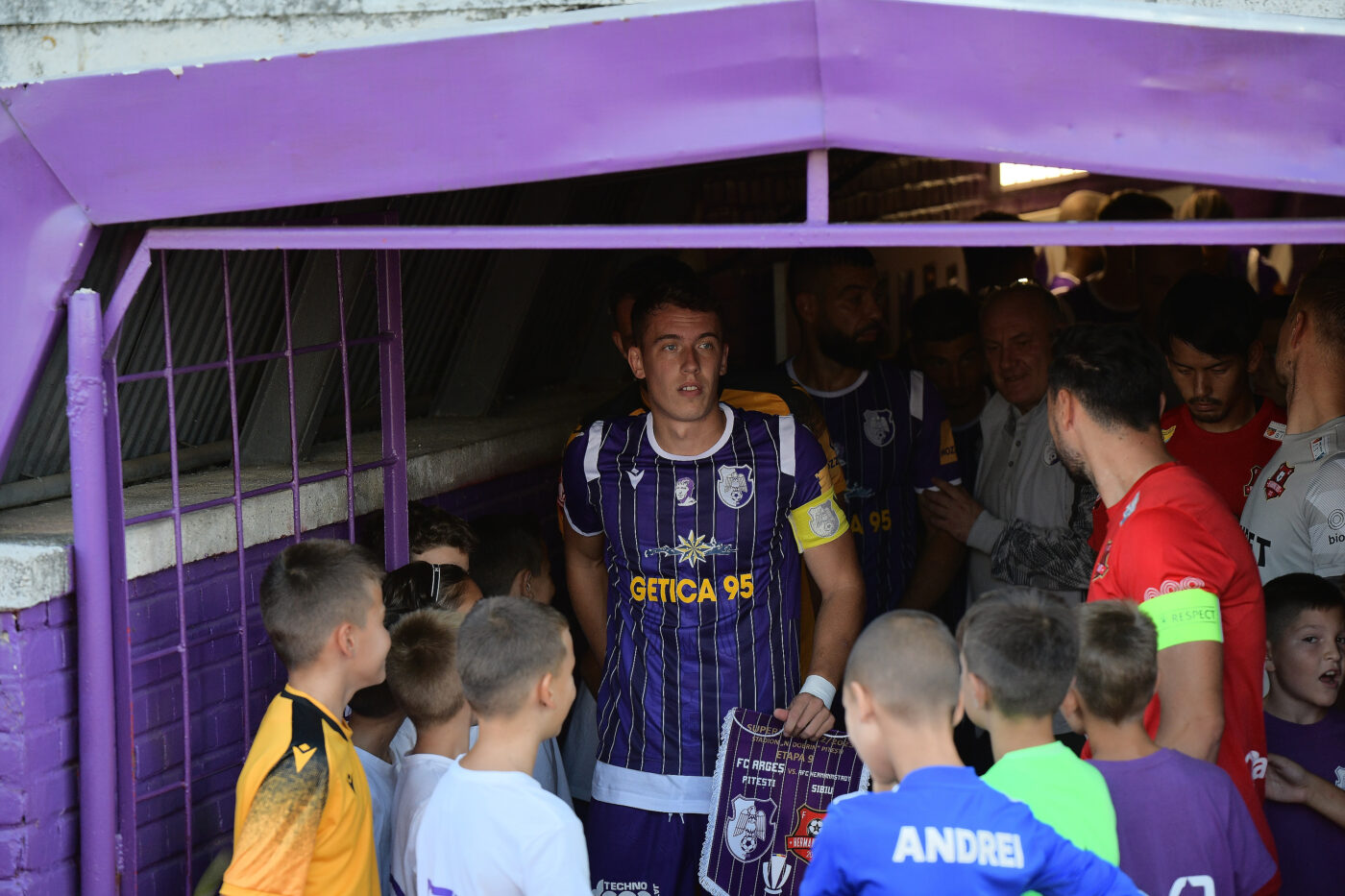 De ce l-a pus Andrei Prepeliță pe Alexandru Ișfan căpitan la FC Argeș: „Nu m-am gândit să pun presiune pe el”