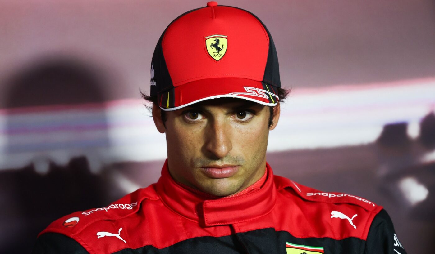 Prima reacție a lui Carlos Sainz jr. după gafa de zile mari a mecanicilor lui Ferrari, care l-au lăsat „în pană”: „Ne-a costat timp!”