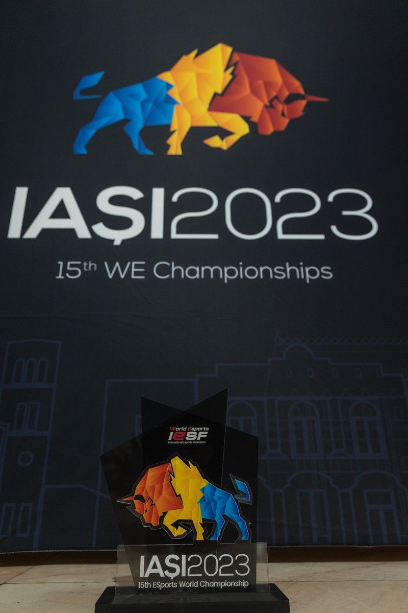 Sute de gameri din lume se vor întrece la Iași, la Campionatele Mondiale de Esports. Premiile vor ajunge la un milion de dolari, jumătate cash, jumătate în criptomonede. Un gamer a solicitat un elicopter!