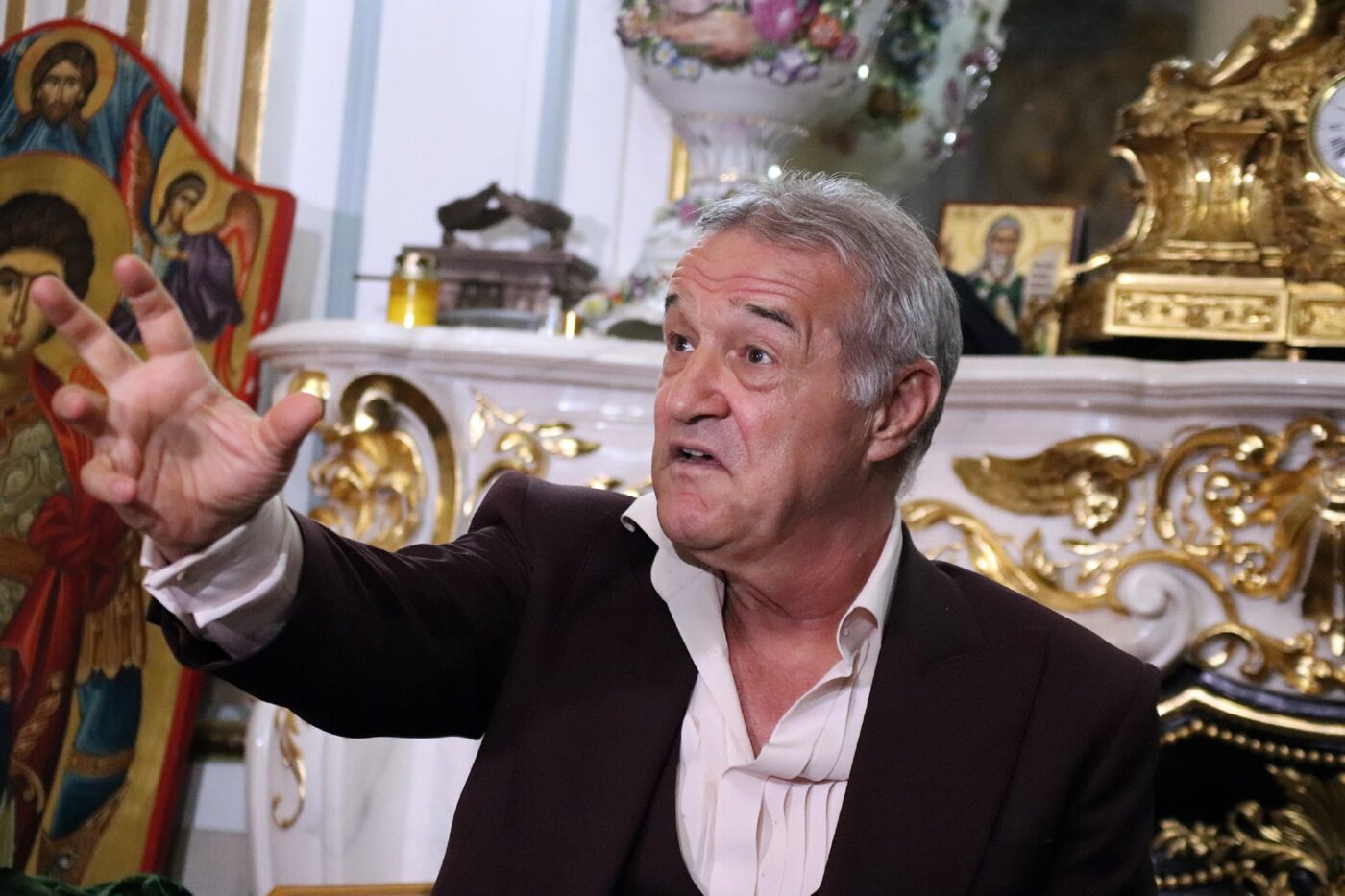 Gigi Becali s-a săturat și anunță ordinea plecărilor de la FCSB: „Jucătorii valoroși nu ies în evidență”