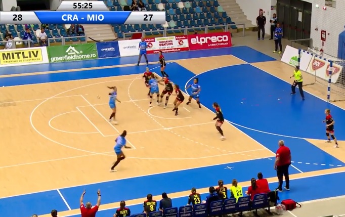 Alt scandal în arbitraj în competiția Liga Florilor! Antrenorul de la Dacia Mioveni amenință cu retragerea din handbal: „Singura soluție este să plec”