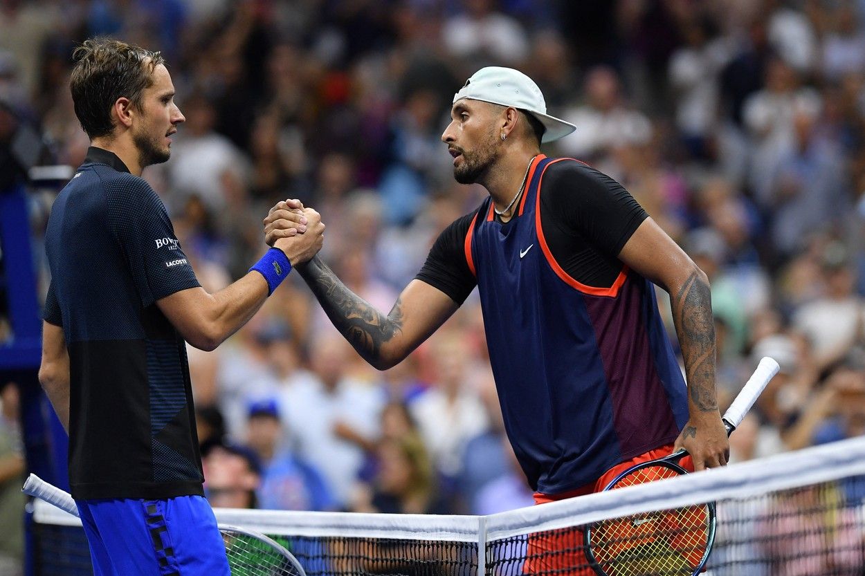 Nick Kyrgios s-a calificat în optimile de finală de la US Open, după ce a trecut de deținătorul trofeului Daniil Medvedev: „Încă 3 meciuri și apoi nu va mai trebui să joc tenis vreodată”