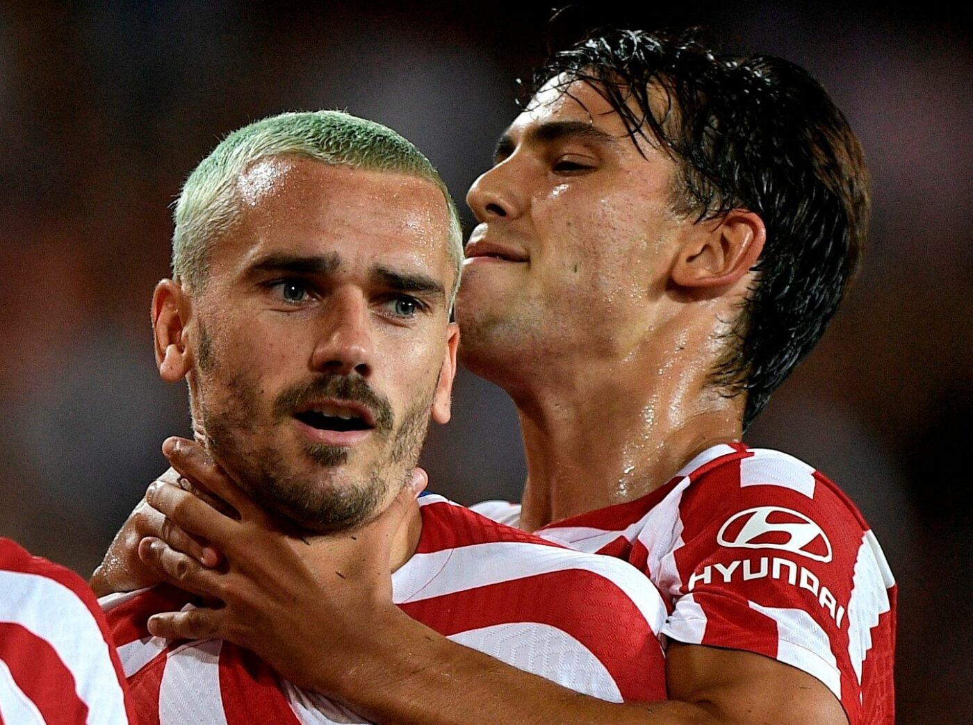 ADVERTORIAL | Spectacolul din UEFA Champions League este fascinant, iar cele mai mari cote din lume sunt la Mozzart Bet!