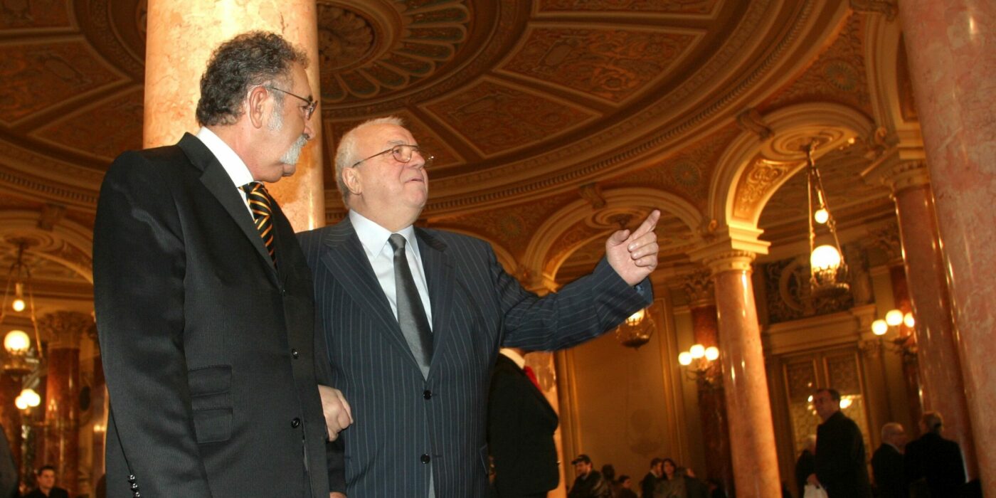Cum juca Alexandru Arșinel table ore întregi cu Ion Țiriac! Dezvăluirile fabuloase pe care marele actor român le-a făcut despre miliardar: „Era ahtiat!”