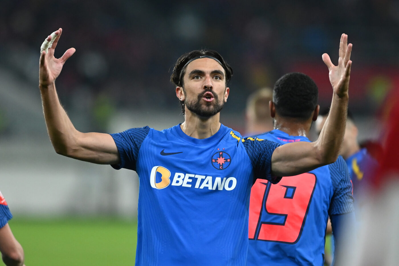Andrea Compagno, criticat dur după ce Gigi Becali l-a lăudat pe atacantul lui FCSB: „Nici geanta nu le-o căra lui Wesley și Adailton!”