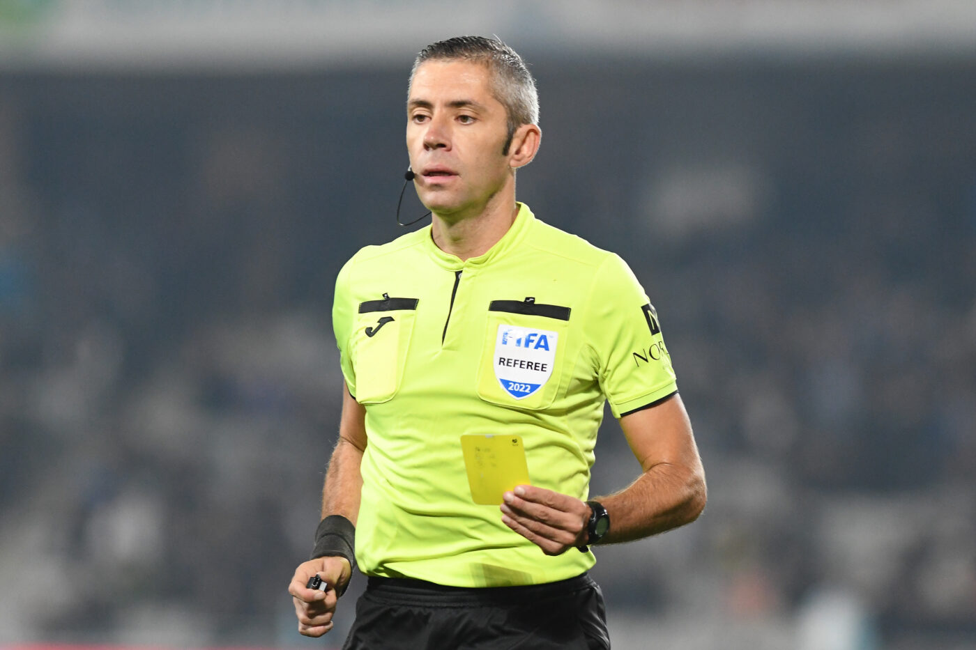 Arbitrul Radu Petrescu, desființat după U Cluj – CFR Cluj 1-2. „Du-te acasă, n-ai ce căuta aici!”