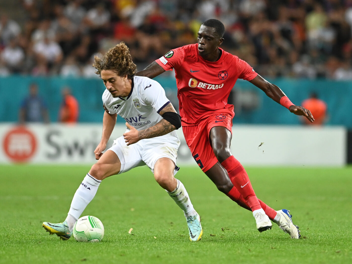 Belgienii se așteaptă la un meci ușor cu FCSB. „Românii nu mai au nicio șansă!” Cum cred că o să arate primul „11” al lui Nicolae Dică