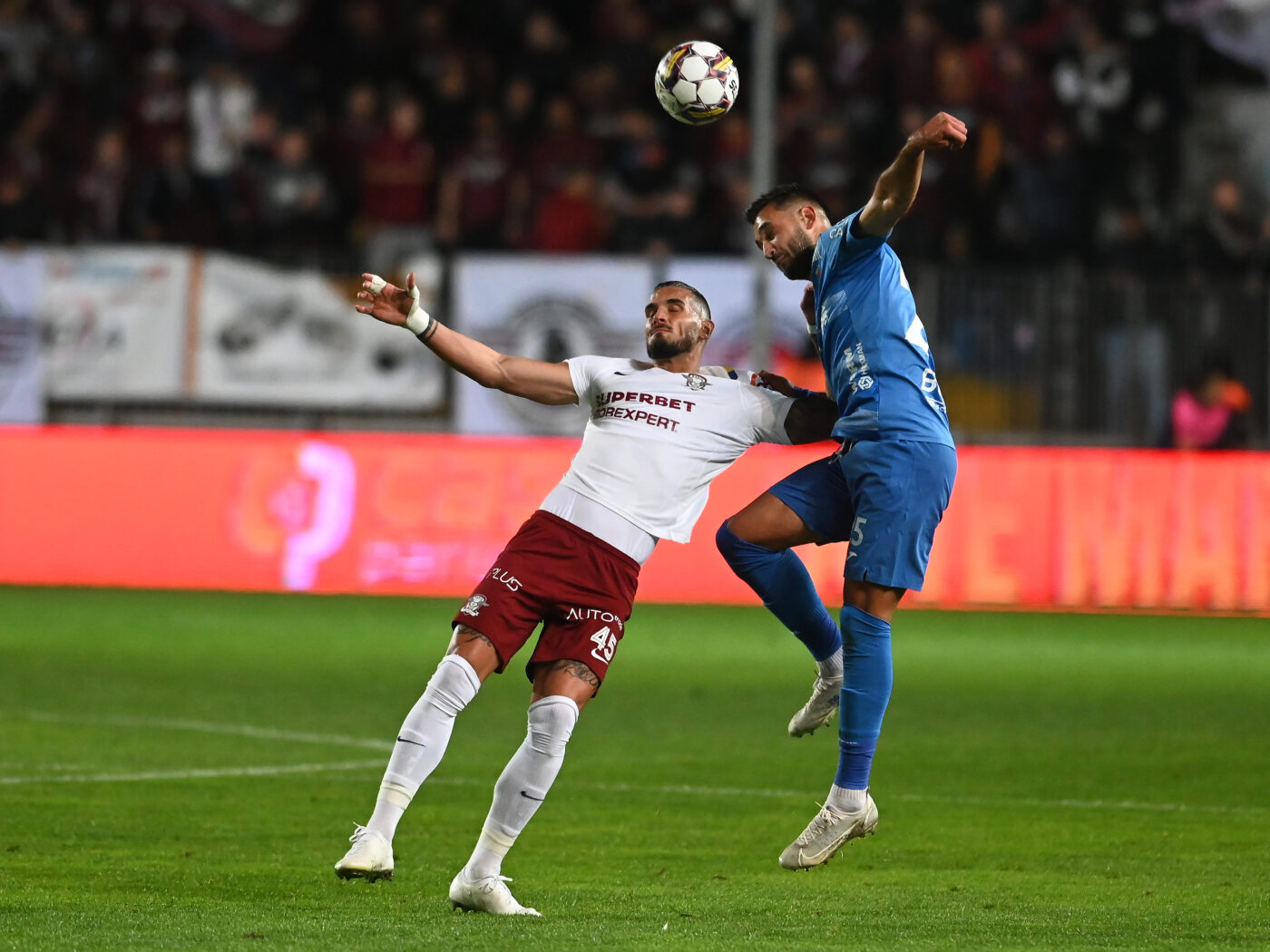 Rapid – Chindia Târgoviște 0-0, Live Video Online, în runda 27 din Superliga. Final nebun de primă repriză: arbitrul a scos cartonașul roșu! Pauză în Giulești