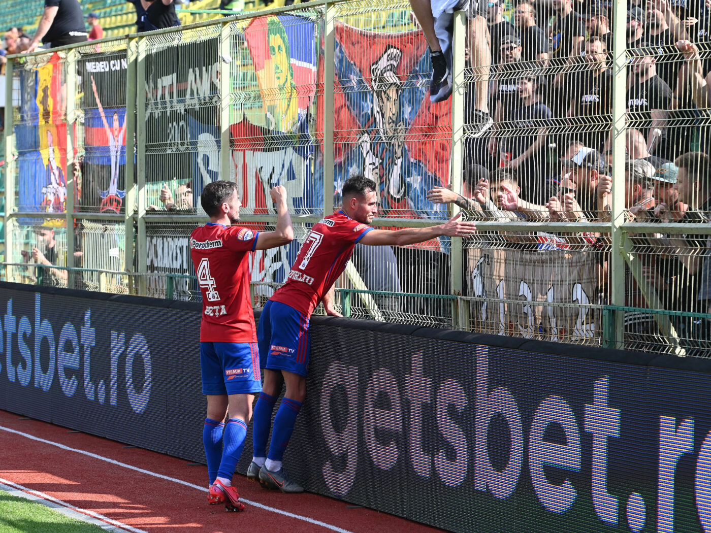O primă victorie pentru Steaua împotriva FRF la TAS, după sancțiunea primită în urma derby-ului cu Dinamo! Decizia Tribunalului din Elveția