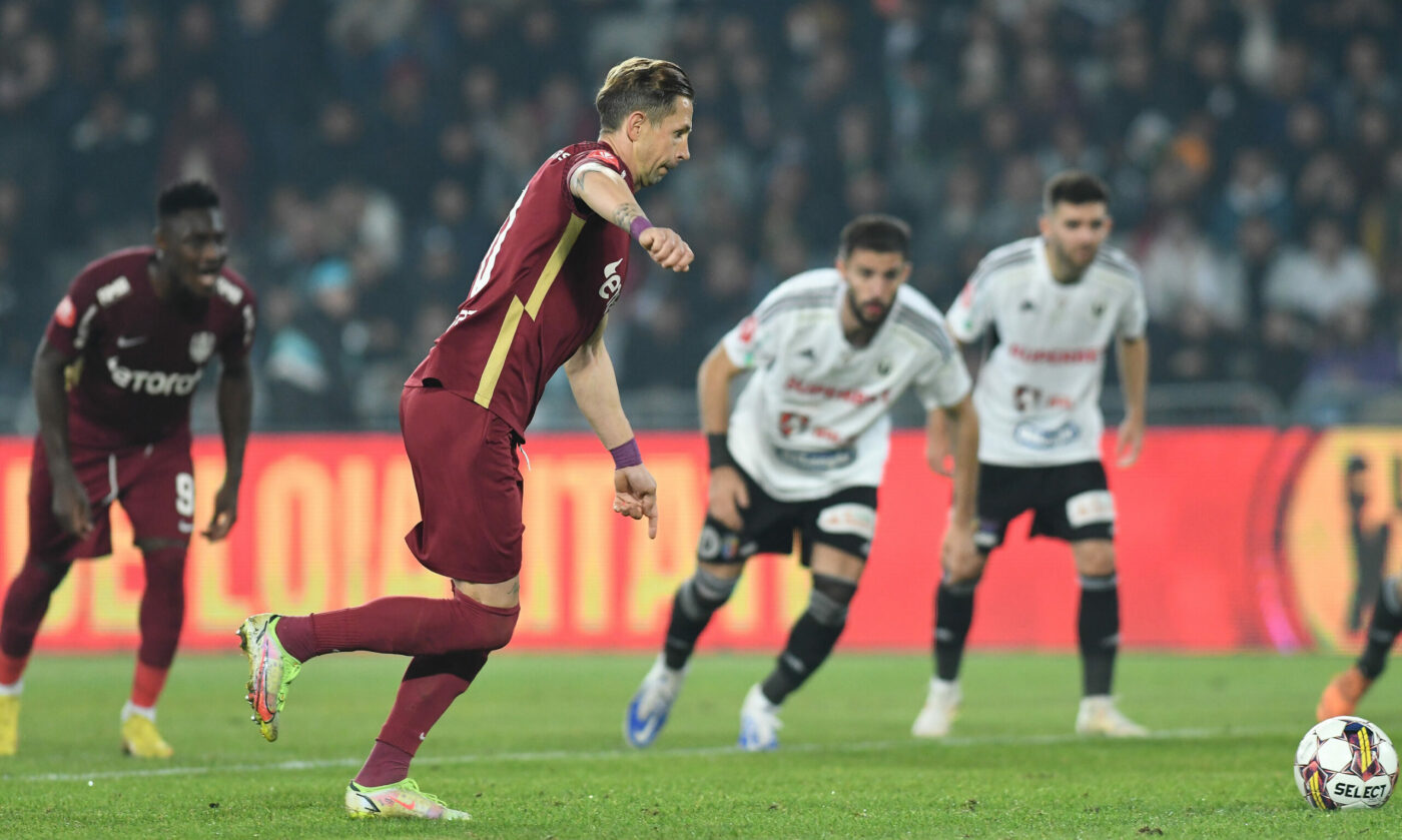 Ciprian Deac a dezvăluit ce le-a spus Dan Petrescu jucătorilor la pauza partidei U Cluj – CFR Cluj: „A fost un meci de luptă!”