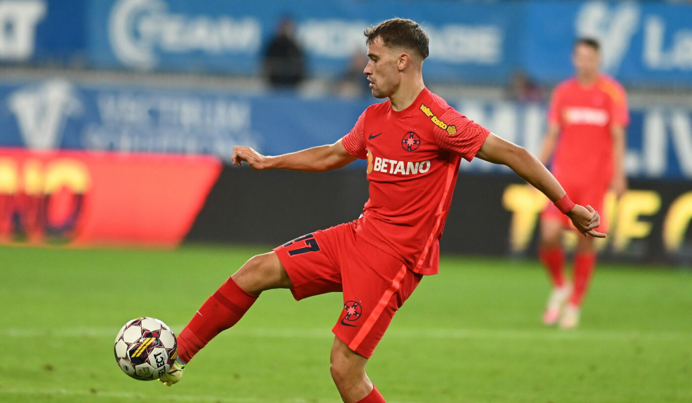 FCSB – UTA 1-0, Live Video Online, în etapa 14 din Superliga. Darius Olaru deschide scorul cu un șut superb