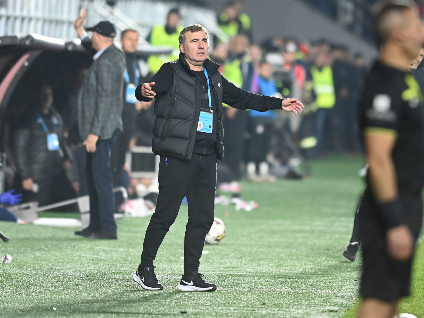 Gică Hagi, apel disperat la oamenii cu bani din România. „Mai mult de atât nu pot să fac! Cine să vină?”