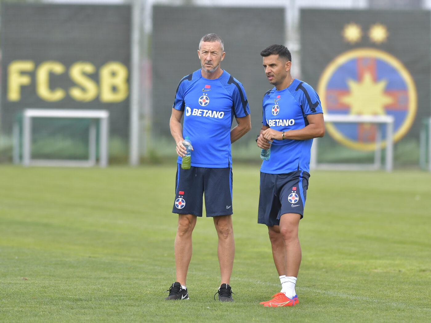Cum l-au trădat fotbaliștii de la FCSB pe Nicolae Dică! Meme Stoica, dezvăluirea momentului: „Asta a fost grav”