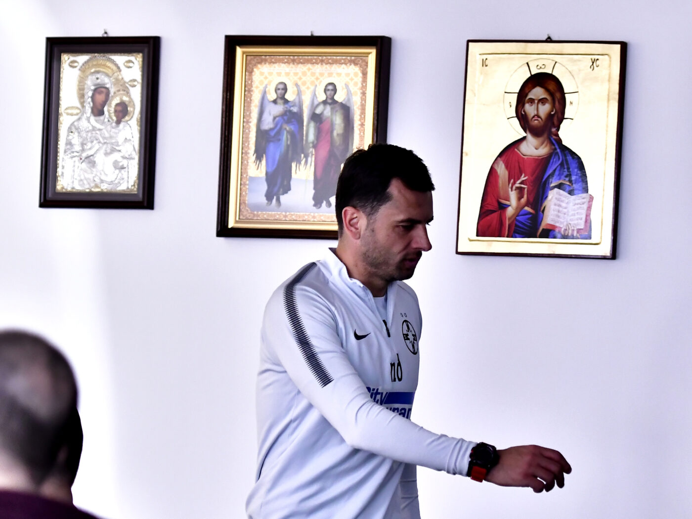 Nicolae Dică a răbufnit în conferința de presă! Întrebarea care l-a deranjat pe antrenorul de la FCSB. „Ce să mi se comande?”