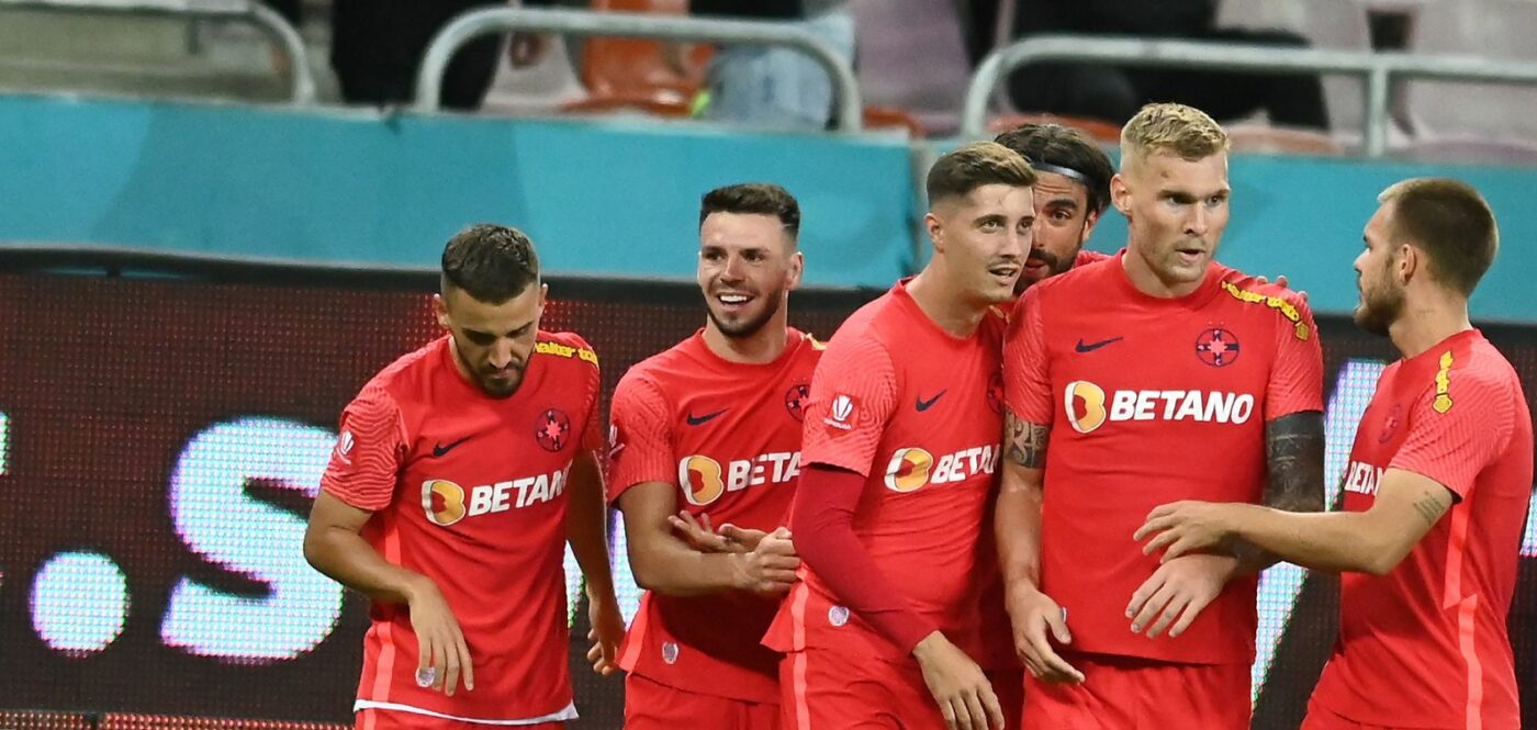 Cine e noul „Messi” de la FCSB! Mihai Stoica i-a zis lui Gigi Becali că fotbalistul e fenomenal, iar patronul îl ridică în slăvi: „E Sfinxul! Nu ai ce să îi reproşezi”