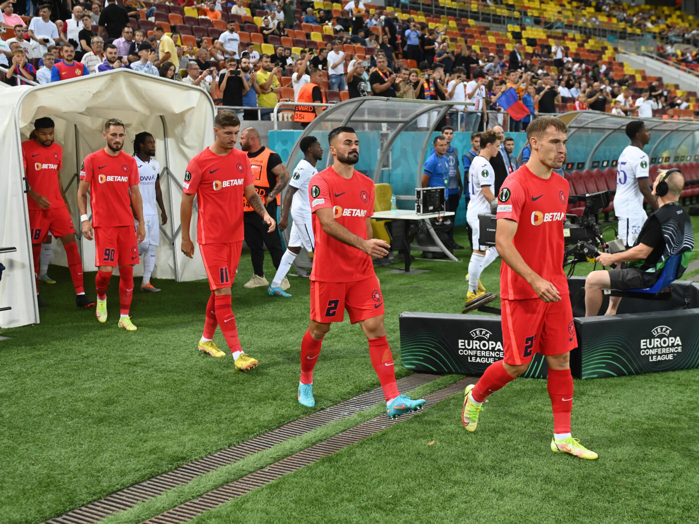 Vești excelente pentru fanii de la FCSB! Vedeta roș-albaștrilor, gata să joace în derby-ul cu CFR Cluj: „Cred că va fi pe teren!” | EXCLUSIV