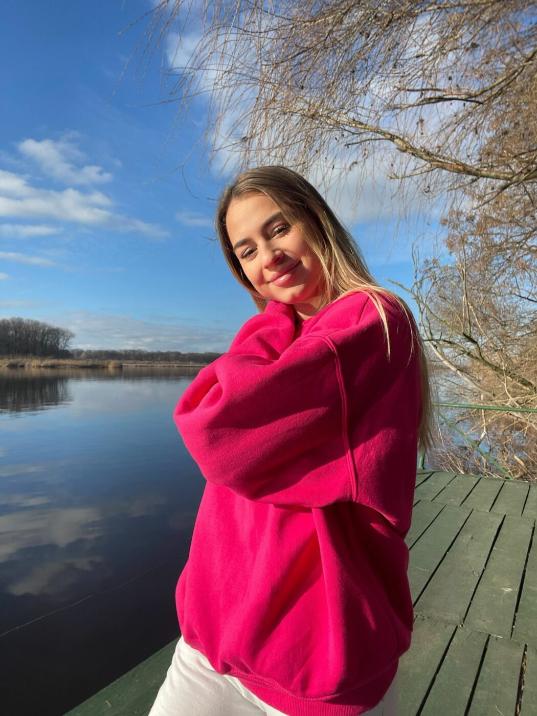 A renunțat la modelling și face carieră în gimnastica aerobică! Cine este Sandra Dincă, medaliată cu aur | GALERIE FOTO