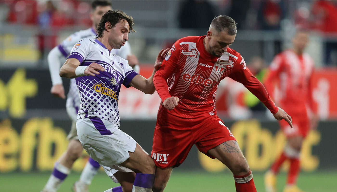 O echipă din Superliga poate să rămână marți fără antrenor! Condiția pusă la ședința-fulger: „I-am spus să aducem jucători!” | EXCLUSIV