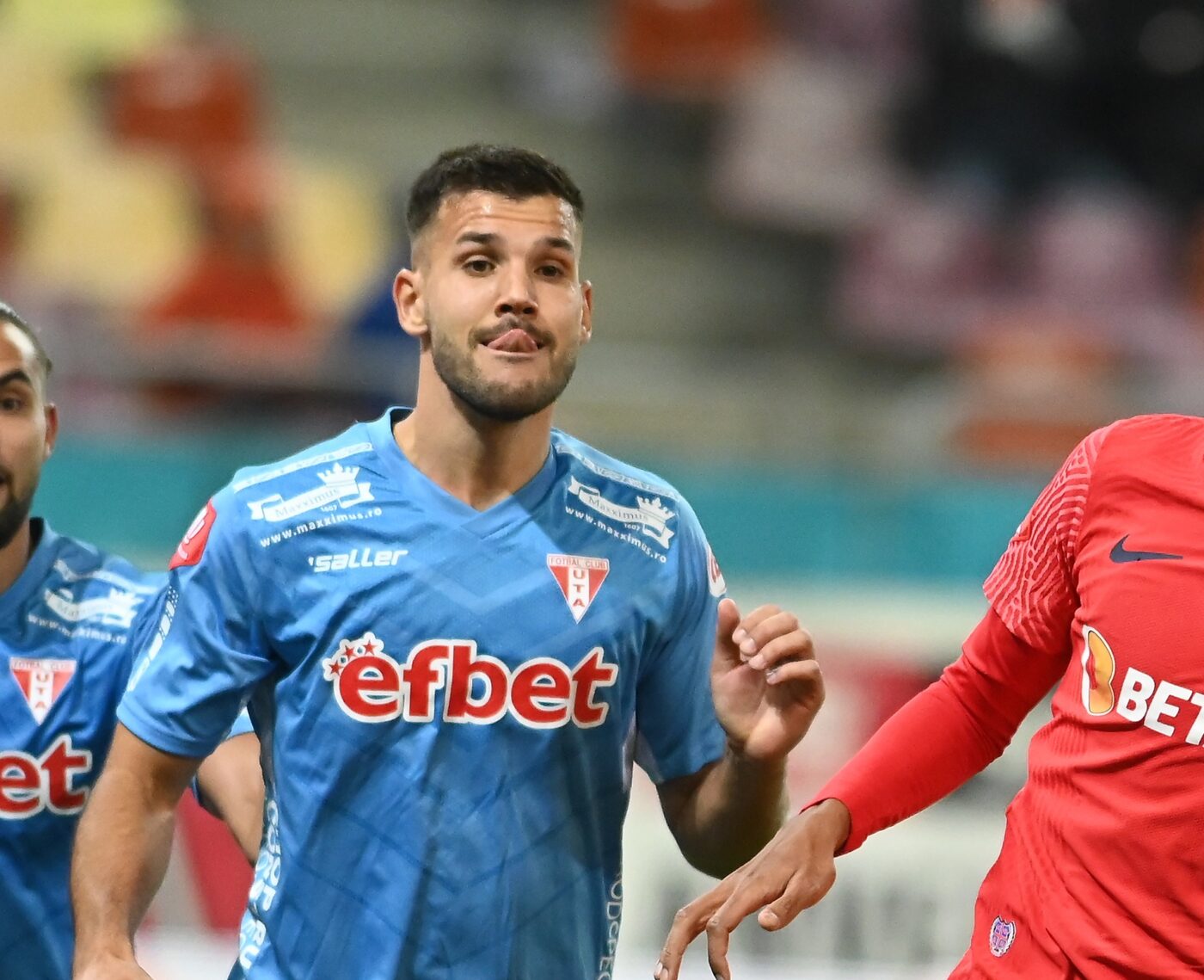 Datele stupefiante pentru care cluburile din străinătate ne refuză fotbaliștii! Au plătit 50 de milioane euro în trei ani pe tineri români și n-au câștigat mai nimic, 60% din cotele lor de piață sunt azi mai mici decât la transfer, deși vârsta și potențialul îi recomandau să explodeze!