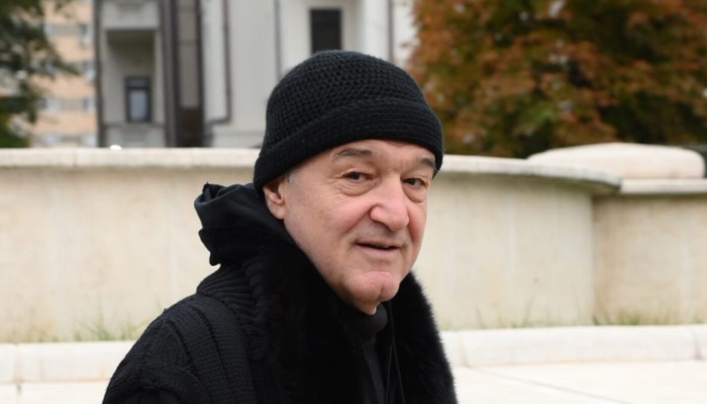 Gigi Becali, surprins la racla Sfintei Cuvioase Parascheva! Ce a declarat la doar câteva ore după umilința istorică a lui FCSB, cu Silkeborg | FOTO