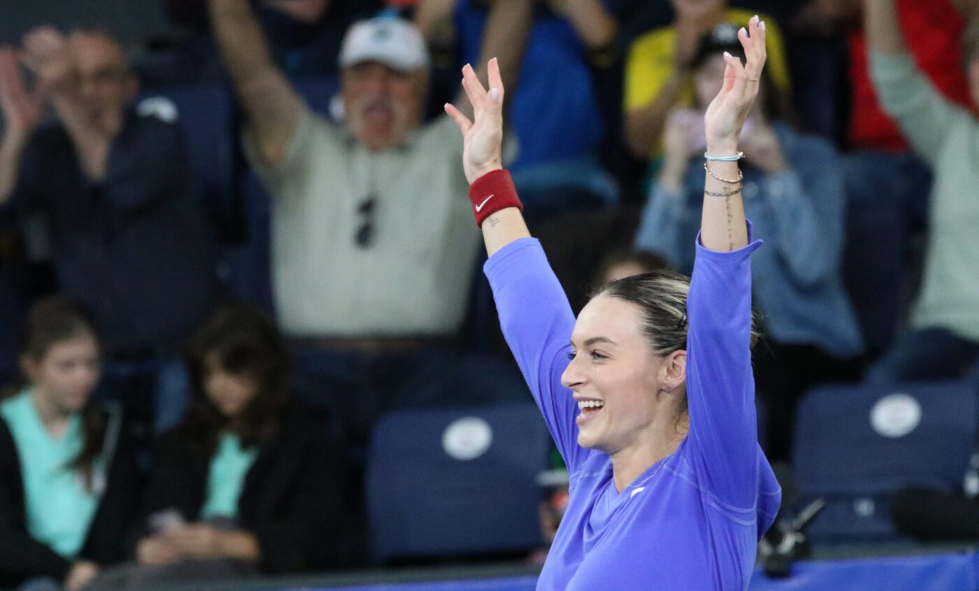 România a umilit Ungaria în BJK Cup, scor 4-0! „Tricolorele”, spectacol total: au câștigat și meciul de dublu! Ana Bogdan a adus două puncte | GALERIE FOTO
