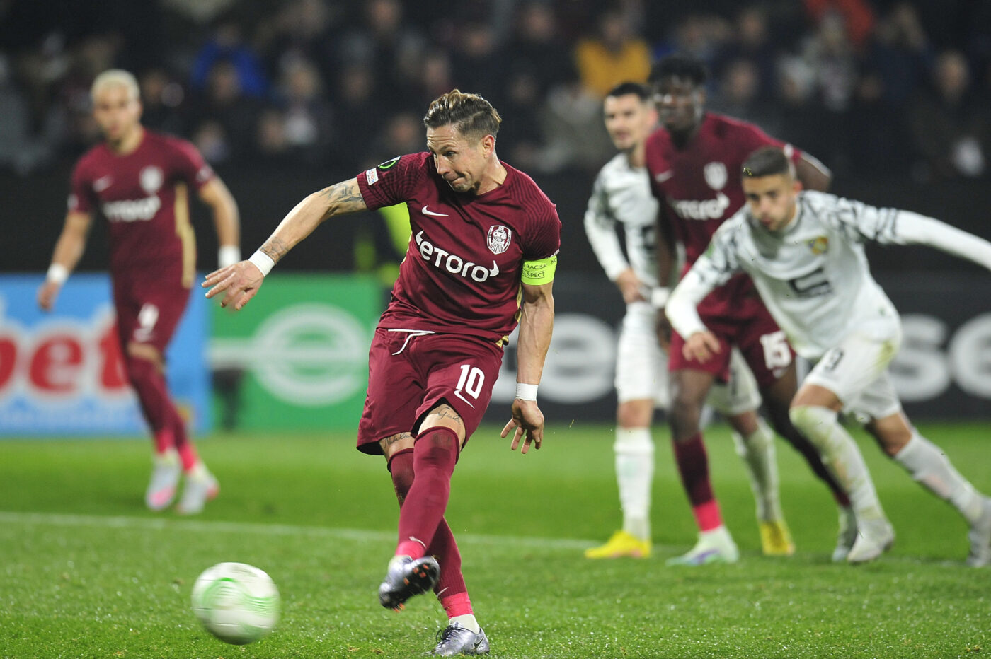 Care este motivul prestațiilor slabe ale lui Ciprian Deac! Verdictul crunt oferit jucătorului de la CFR Cluj, după ce a ratat două lovituri de la 11 metri cu Ballkani: „A atins cerul cu mâna! Probabil nu va mai continua în fotbalul mare” | VIDEO EXCLUSIV ProSport Special