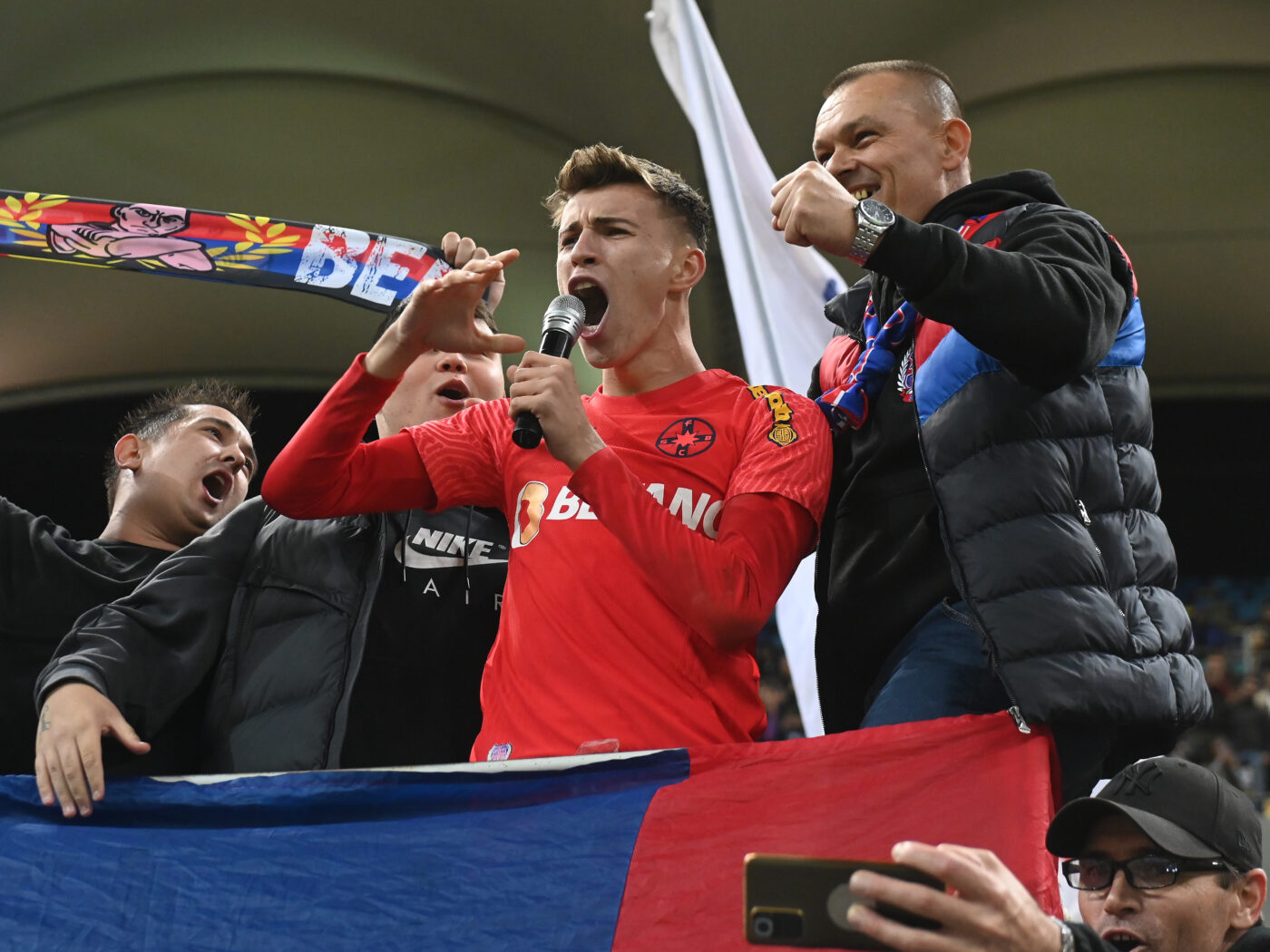 Octavian Popescu, jucător de 50 de milioane de euro? Un tehnician din Superliga îl compară pe starul de la FCSB cu Dennis Man: „Tehnica lui este deosebită!” | VIDEO EXCLUSIV