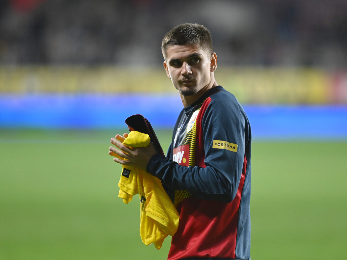 Cum au ajuns fotbaliștii români la mâna cluburilor pentru care joacă: situația lui Răzvan Marin, un exemplu pentru cât mai înseamnă FRF ca autoritate în Europa! Ce a stabilit Empoli să facă în cazul mijlocașului! | SPECIAL