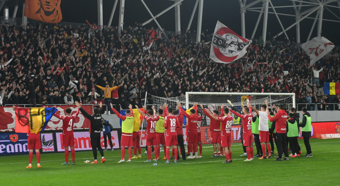 Dinamo se apără după ce suporterii au distrus noua arenă după un singur meci de fotbal jucat pe „Arcul de Triumf”: „Sunt daune minore!”