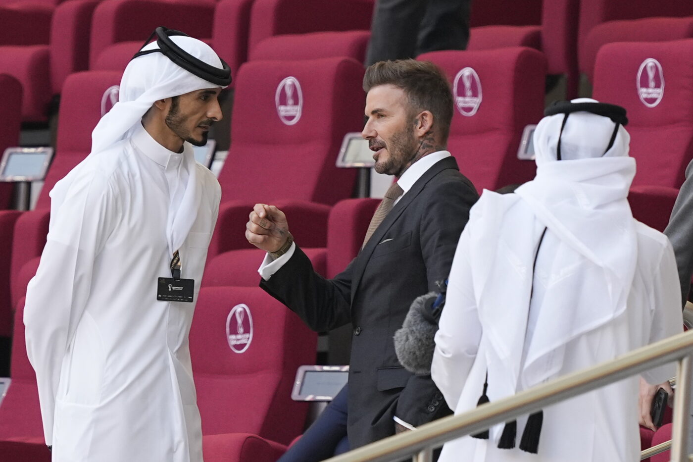 David Beckham e dispus să participe la cumpărarea clubului Manchester United. Familia Glazer cere 7 miliarde de euro pentru „diavoli”