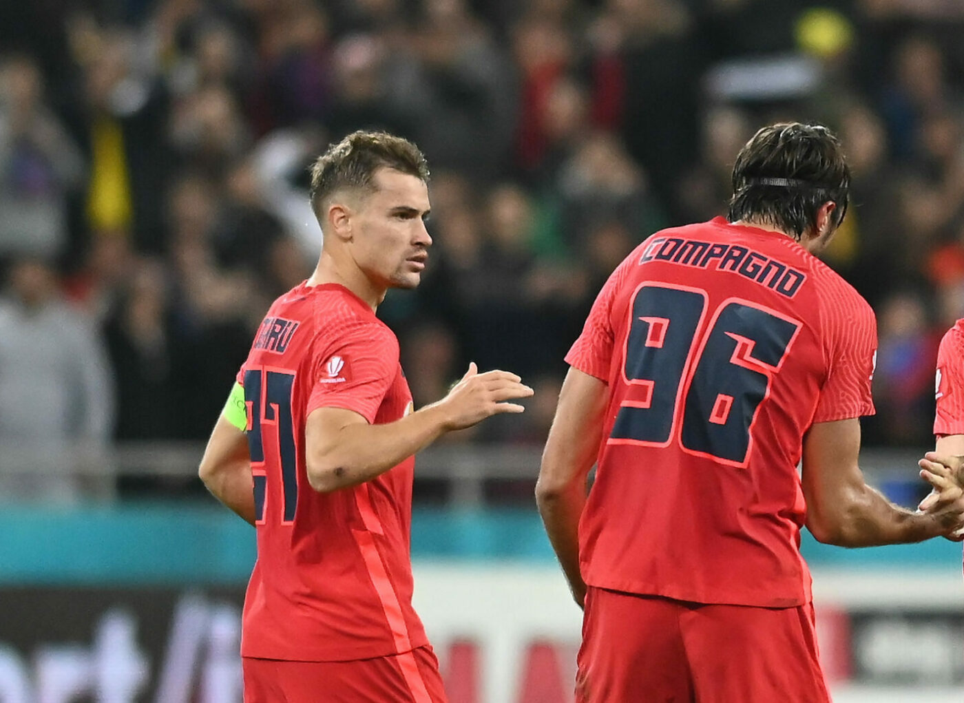 Dezastru pentru FCSB înaintea derby-ului cu CFR Cluj: Andrea Compagno și Darius Olaru nu vor mai juca în acest an! Anunțul care îngrozește suporterii roș-albaștri: „Este exclus! Avea un hematom cât un cartof”