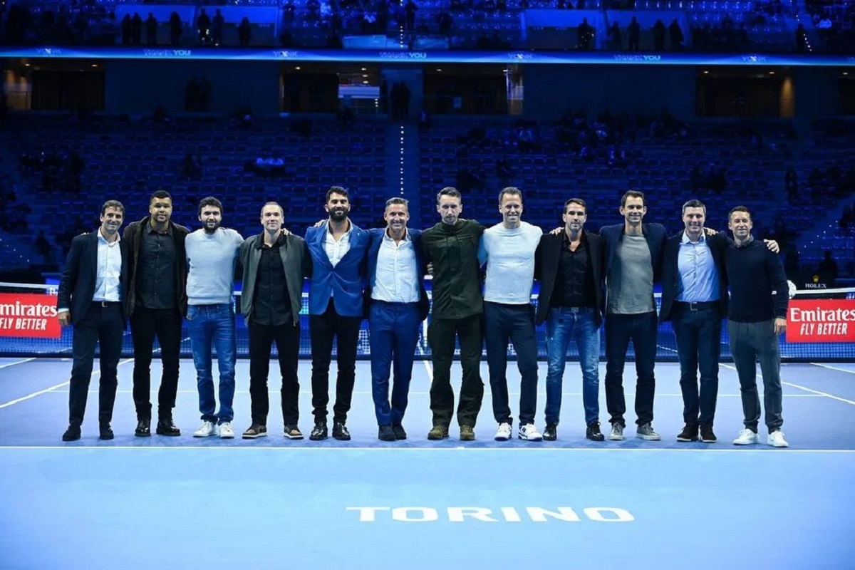 Imaginea finalului de an în tenisul românesc! Horia Tecău, onorat la Turneul Campionilor de la Torino alături de mai multe staruri retrase din activitate | FOTO