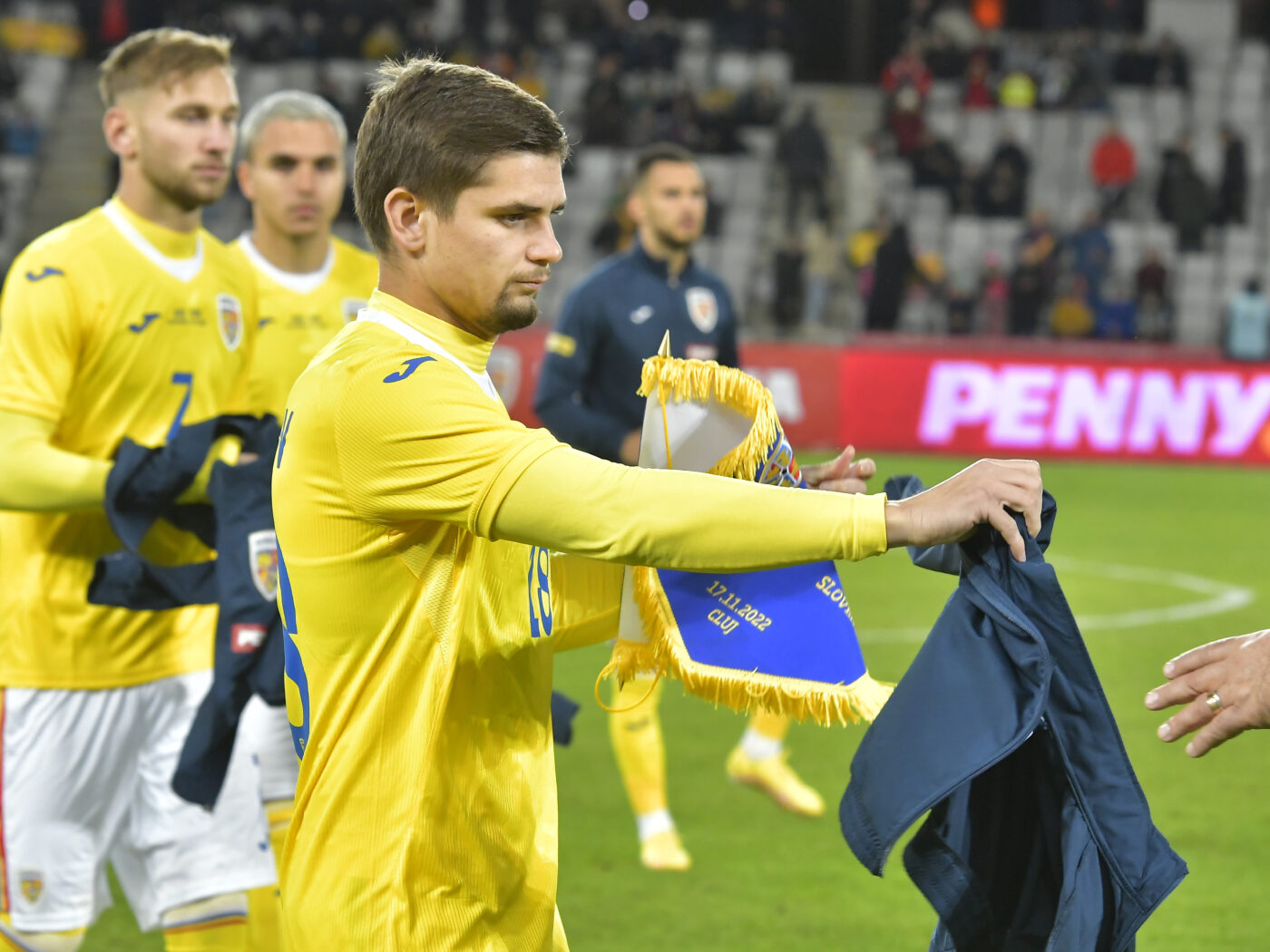 Redirecționare traseu: unde a plecat Răzvan Marin după ce a părăsit cantonamentul echipei naționale, deși toată lumea știa că va reveni la Empoli | FOTO
