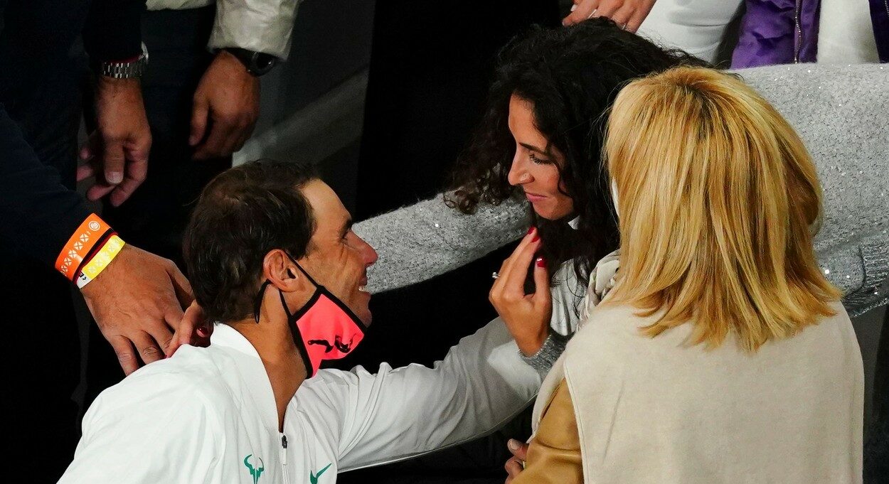 Prima fotografie în care Rafael Nadal apare alături de fiul său! Campionul spaniol, surprins într-o ipostază emoționantă | FOTO