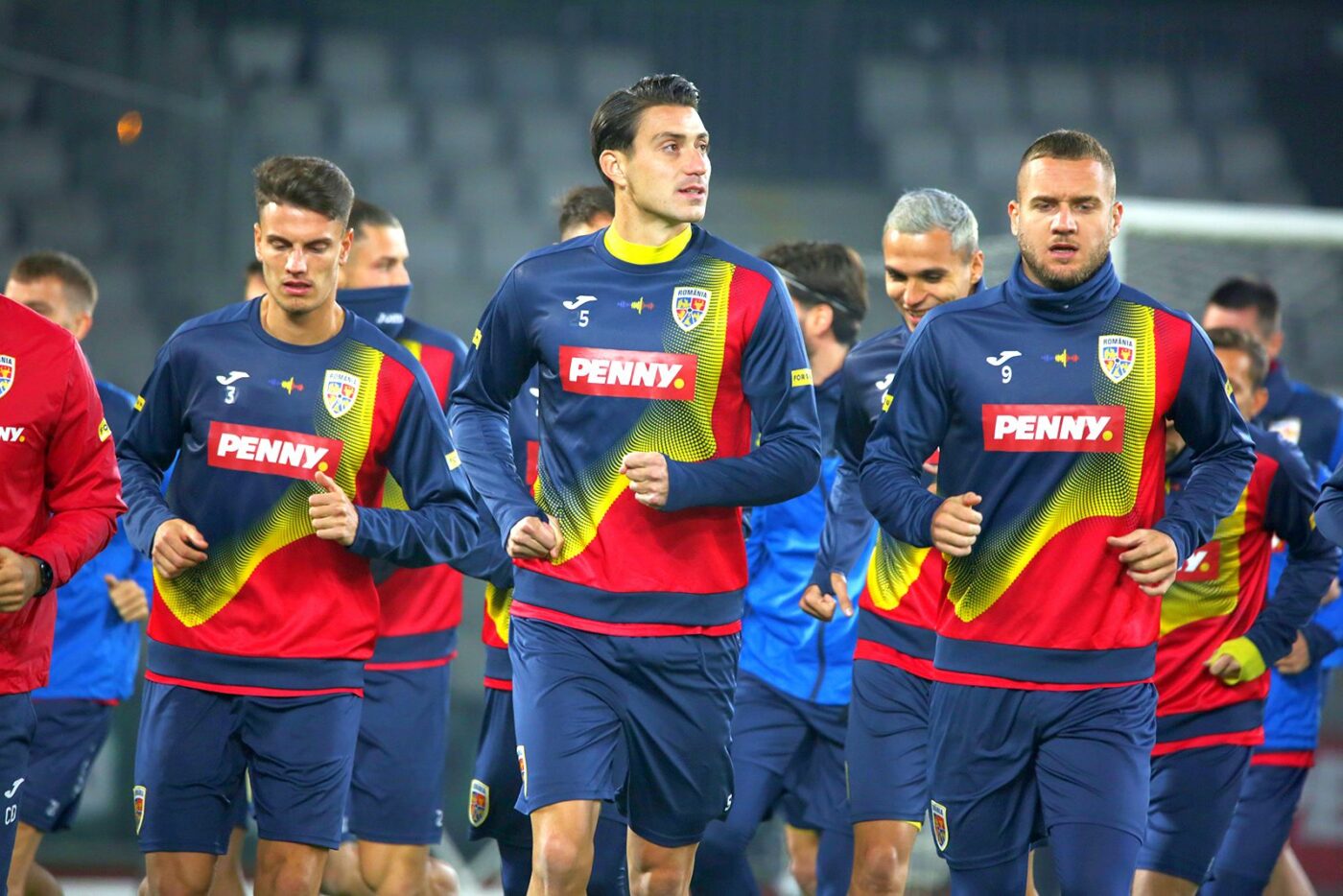 Avem un nou „decar” în naționala României pentru meciul amical cu Slovenia! Cine a preluat tricoul lui Stanciu și ce numere au ceilalți „tricolori”