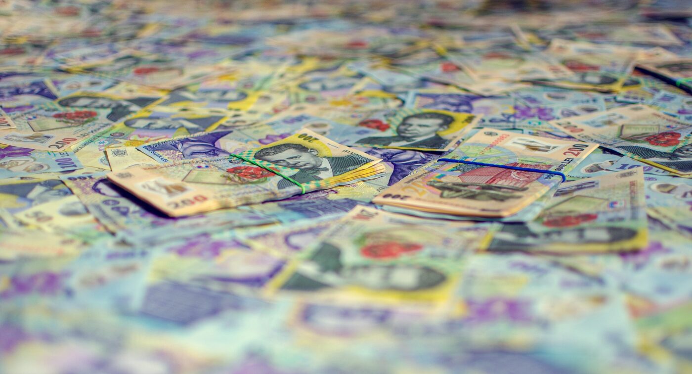 Moment istoric în România: un parior a luat 1.000.000 de lei, cel mai mare câştig din toate timpurile, pe un singur bilet! Vezi ce meciuri a pus norocosul jucător | FOTO