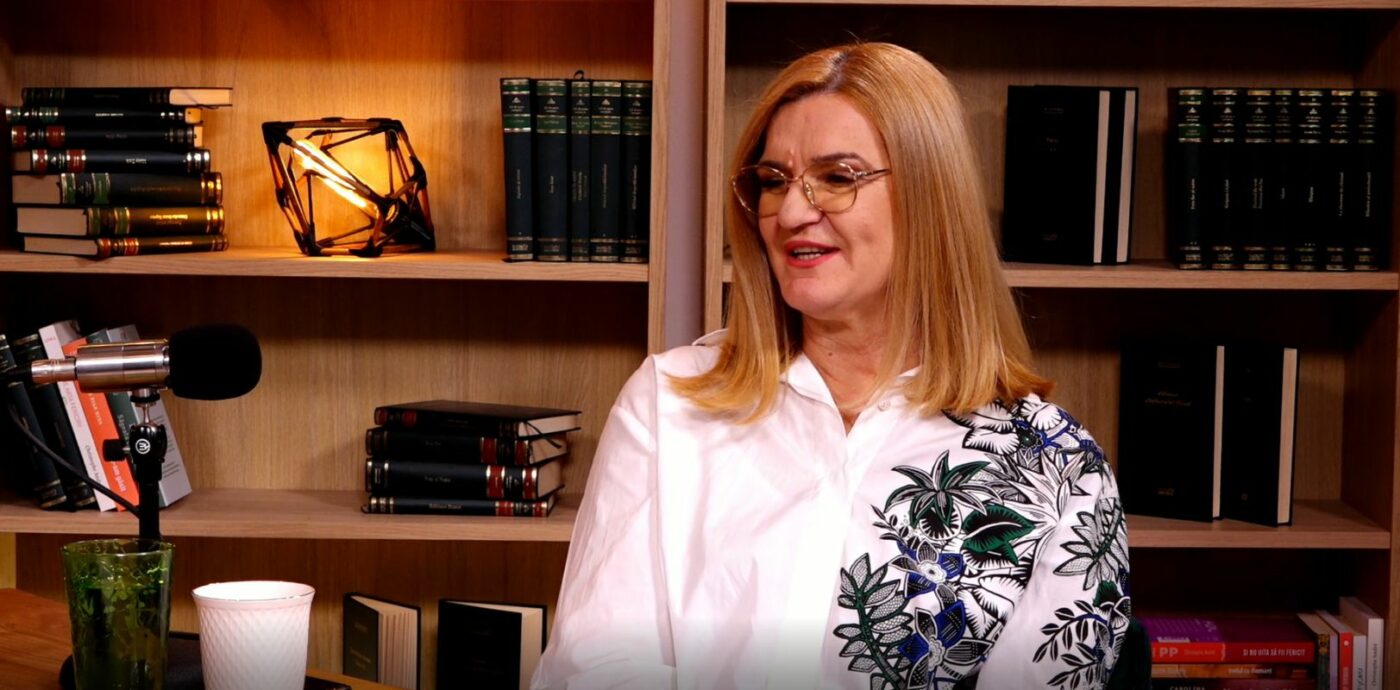 Elisabeta Lipă, dezvăluiri la podcastul Altceva! Profeția sumbră a lui Ion Țiriac: „O să vedeți și n-o să vă vină să credeți!” | VIDEO