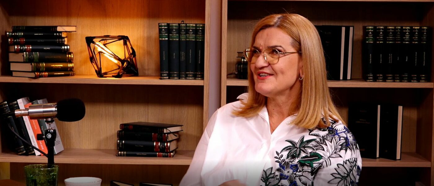 Elisabeta Lipă a dezvăluit cât de greu i-a fost să-și crească fiul: „Îmi spunea să nu plec și începea să plângă” | VIDEO