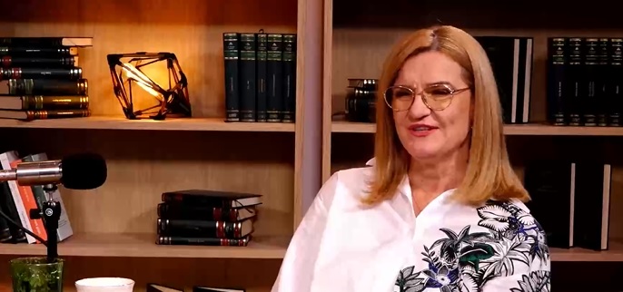Cum s-a îndrăgostit Elisabeta Lipă de actualul soț? „Totul a plecat de la o pătură!” | VIDEO