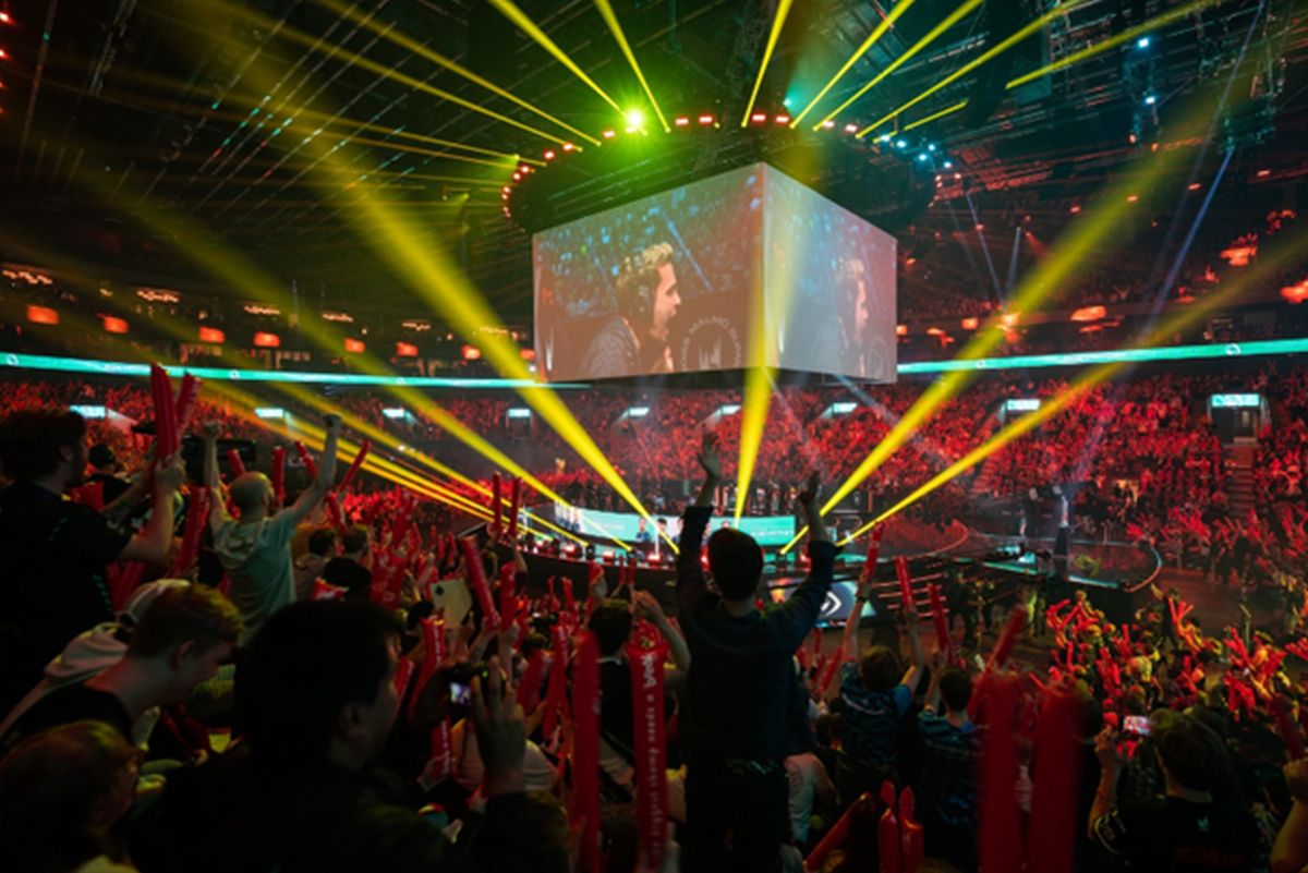 Riot Games aduce schimbări competițiilor League of Legends din EMEA, creând noi oportunități pentru jucătorii din regiune